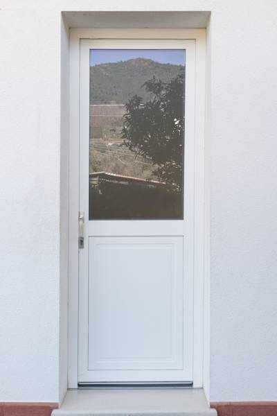 PORTE -117